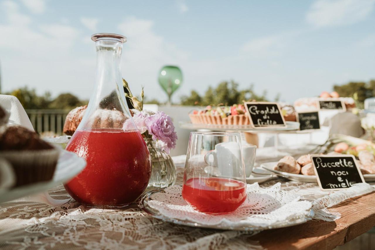 Masseria Agriturismo Il Sorriso Degli Ulivi - Dimora Di Charme Gallipoli Eksteriør billede