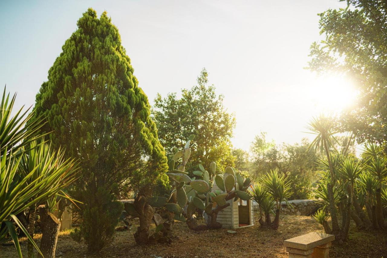 Masseria Agriturismo Il Sorriso Degli Ulivi - Dimora Di Charme Gallipoli Eksteriør billede