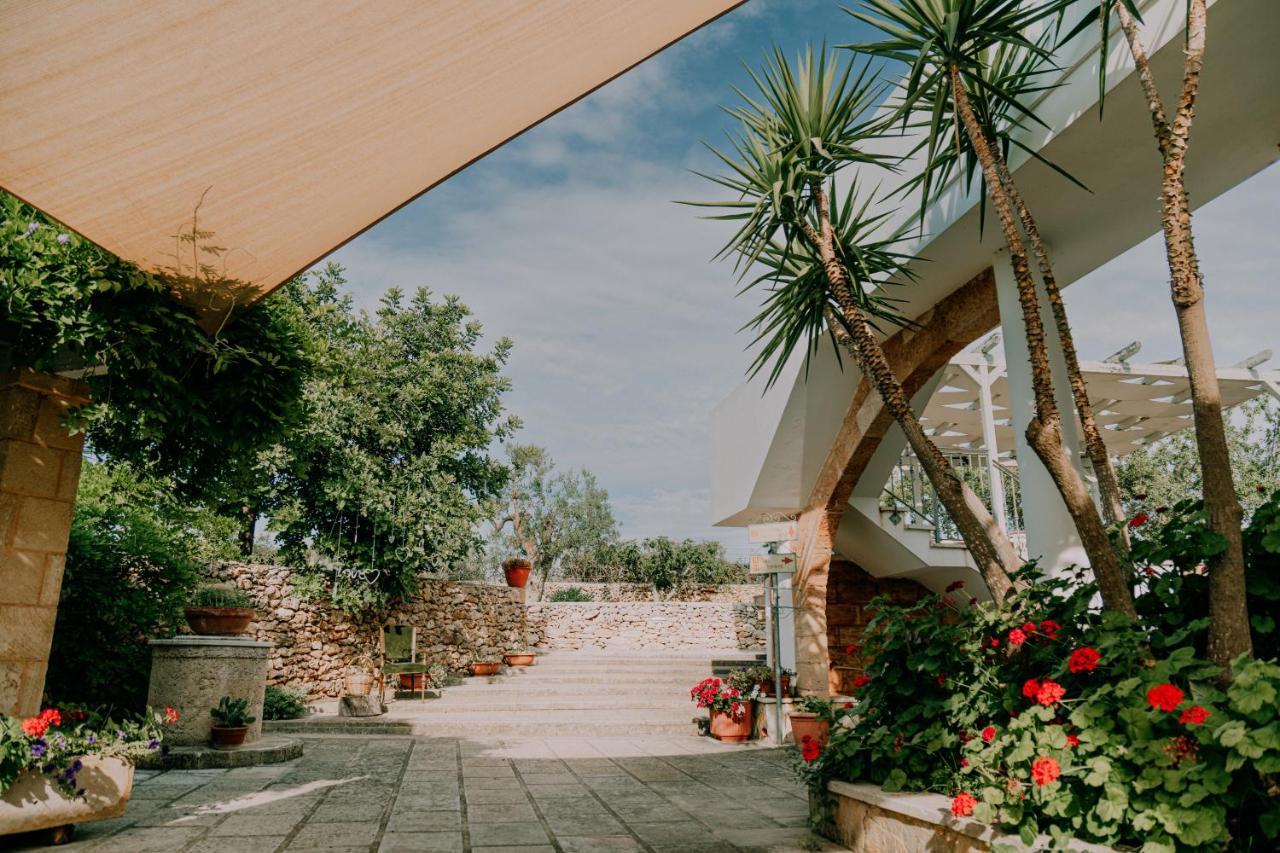 Masseria Agriturismo Il Sorriso Degli Ulivi - Dimora Di Charme Gallipoli Eksteriør billede